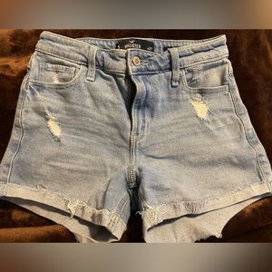 light wash jean shorts